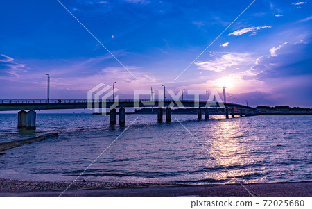 Aichi / Shinmaiko Marine Park Sunset and Fine Bridge Aichi / Shinmaiko Marine Park Sunset and Fine Bridge 72025680