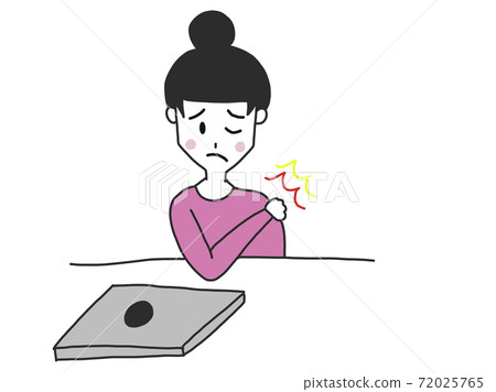Monochrome woman whose shoulder hurts due to telework Monochrome woman whose shoulder hurts due to telework 72025765