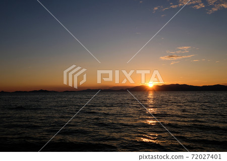 Lake Biwa in Ho Park, Nagahama City, Shiga Prefecture 72027401