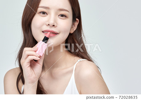 Woman, beauty, beauty 72028635