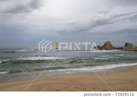 江原道高城市(Obbawi),江原道(Gangwon-do) 江原道高城市(Obbawi),江原道(Gangwon-do) 72029118