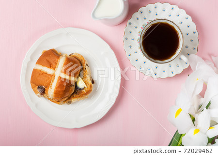 Easter Breakfast with Hot Cross Buns Easter Breakfast with Hot Cross Buns 72029462