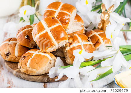 Easter Breakfast with Hot Cross Buns Easter Breakfast with Hot Cross Buns 72029479