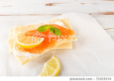 Gluten Free Crispbread, Soft Cream Cheese, Smoked Salmon and Lem 72029534