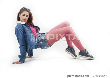 young pretty stylish brunette hipster girl posing emotional isolated on white background happy smiling cool smile, lifestyle people concept young pretty stylish brunette hipster girl posing emotional isolated on white background happy smiling cool smile, lifestyle people concept 72033846