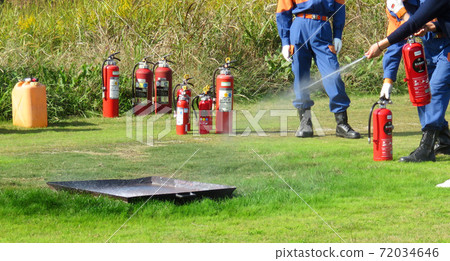 Fire fighting training 72034646