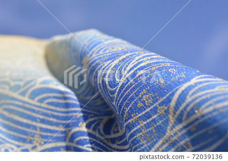 天藍色和日式布藍色，真絲織物，舊佈，波浪，海，吉祥，吉祥，日式圖像素材 72039136