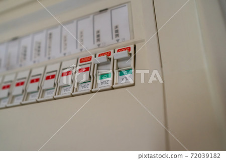 配電板 配電板 72039182