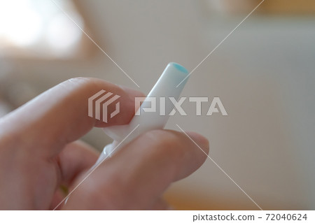鼻子滴 72040624