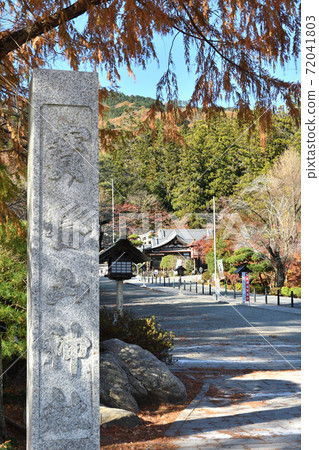 Chichibu / Nagatoro Walk: Hodosan Shrine Gate Pillar Chichibu / Nagatoro Walk: Hodosan Shrine Gate Pillar 72041803