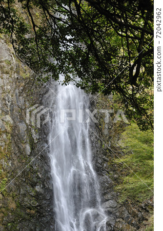 Waterfall of Ui Ling 72042962