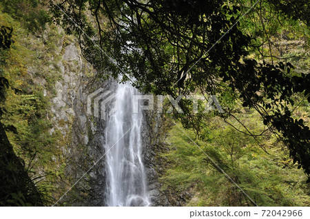 Waterfall of Ui Ling Waterfall of Ui Ling 72042966