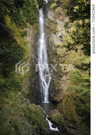 Waterfall of Ui Ling Waterfall of Ui Ling 72042969