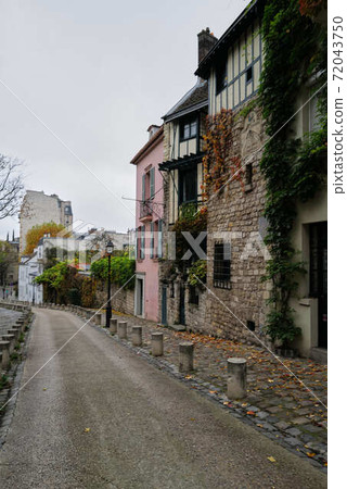 巴黎街角蒙馬特皮加勒 72043750