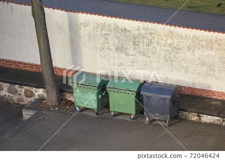 Dumpster garbage bin containers Dumpster garbage bin containers 72046424