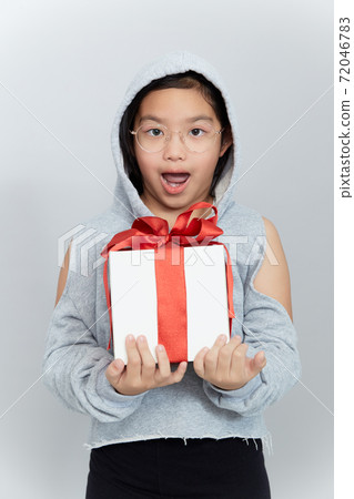 picture of beautiful girl with gift box picture of beautiful girl with gift box 72046783
