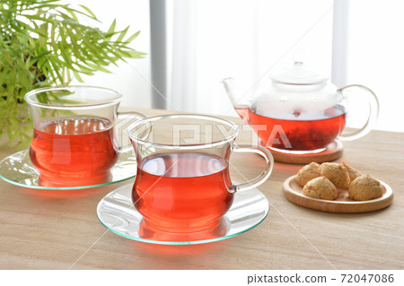 Herbal tea rosehip hibiscus 72047086