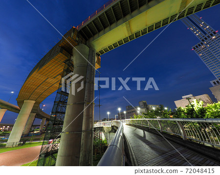 Night view of Rinku Junction 72048415