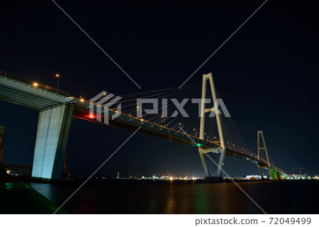 一座橋 72049499