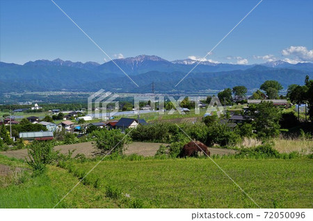 從入口到南阿爾卑斯山的山脊 72050096