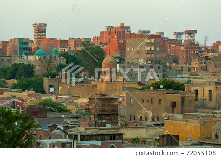 Old town of town Cairo. The City of the Dead, Egypt Old town of town Cairo. The City of the Dead, Egypt 72055108