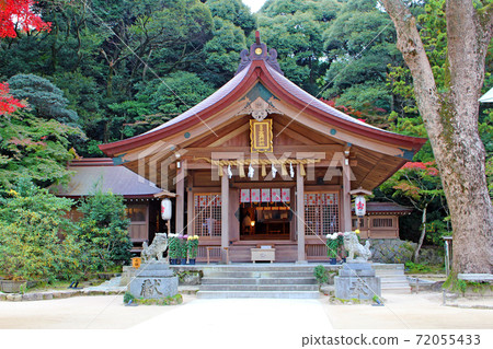 The main shrine (worship hall) of Kamado Shrine 72055433