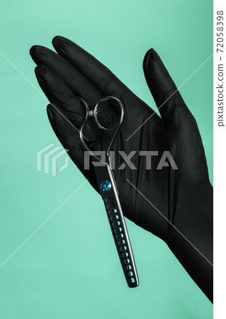 Composition with scissors and other hairdresser's accessories Composition with scissors and other hairdresser's accessories 72058398