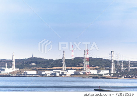 從北陸高速公路米山服務區（上線）看到的柏崎K輪核電站 72058539