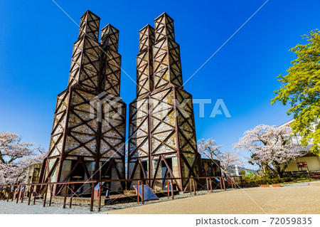 (Shizuoka Prefecture) Nirayama Reverberatory Furnace Cherry Blossom Season 72059835