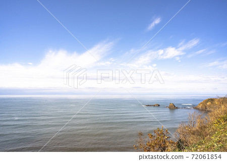 View of the Sea of Japan from the road near Yoneyama Bridge View of the Sea of Japan from the road near Yoneyama Bridge 72061854