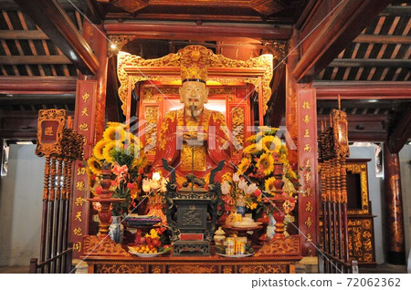 越南，河內，文陵（孔廟），孔子像 72062362