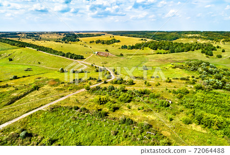 Aerial landscape of Russian Chernozemye. Lukyanchikovo village, Kursk region Aerial landscape of Russian Chernozemye. Lukyanchikovo village, Kursk region 72064488