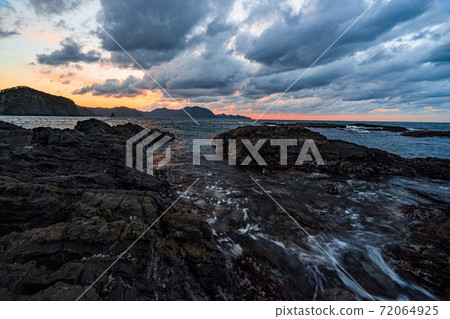 Sunset in Tsushima City, Nagasaki Prefecture 72064925