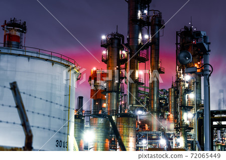 Keihin Industrial Zone factory Night view Keihin Industrial Zone factory Night view 72065449