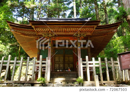 Koyasan Okunoin Uesugi Kenshin Temple(和歌山縣伊東區高野町) Koyasan Okunoin Uesugi Kenshin Temple(和歌山縣伊東區高野町) 72067503
