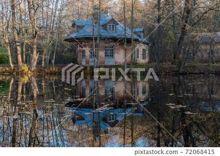 Russia. Saint-Petersburg. English house near the river Cristatella Park Sergievka near the town Lomonosov. 72068415