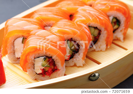 Philadelphia sushi roll on plate close up 72071659