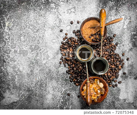 Fresh coffee in the Turks. Fresh coffee in the Turks. 72075348