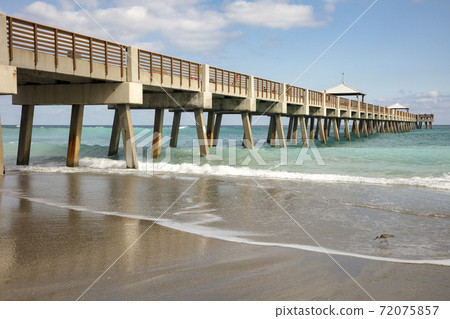 Juno Beach Pier Juno Beach Pier 72075857