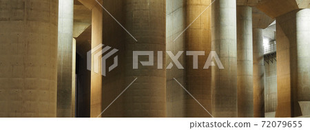 防災地下寺院 72079655