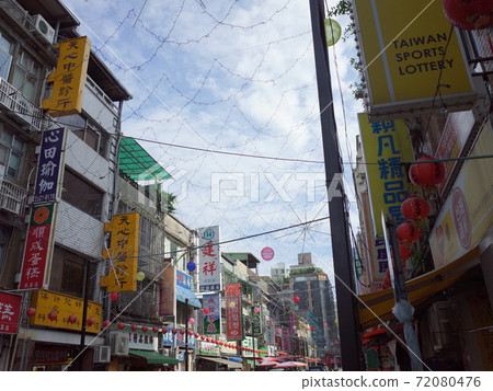 Yuanling Street_Taipei Yuanling Street_Taipei 72080476