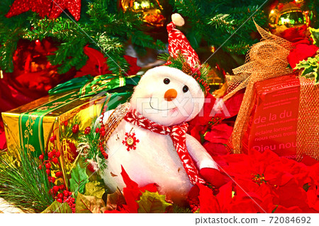 Merry Christmas! 72084692