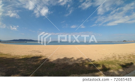 Beach 72085485