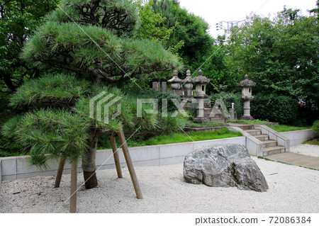 東京都大田區南千塚的千石池公園的船田克澄夫婦墳墓全景圖 72086384