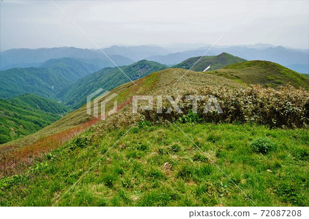 從名護白山的山頂向磯倉方向的山脊 72087208