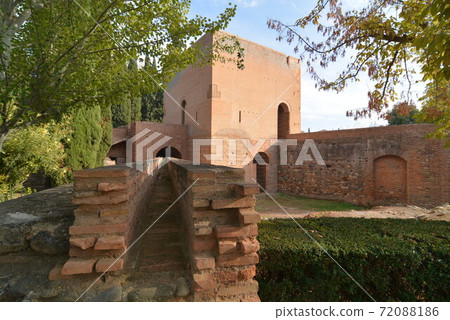Granada, Spain 72088186