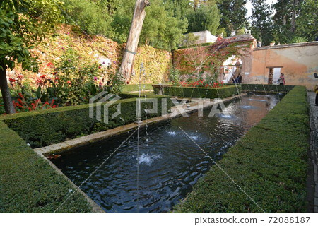 Granada, Spain 72088187