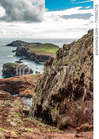View of rocky cliffs clear water of Atlantic Ocean at Ponta de Sao Lourenco, the island of Madeira, Portugal 72090258