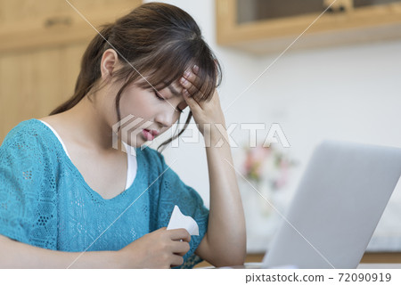 Female physical condition problem 72090919