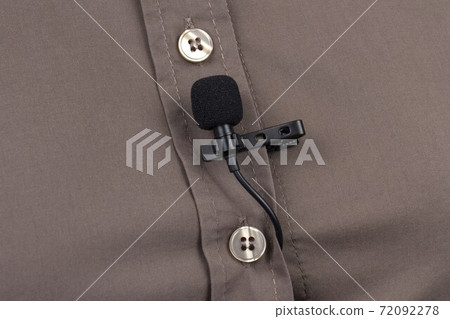 Audio recording of the sound of the voice on a condenser microph 72092278